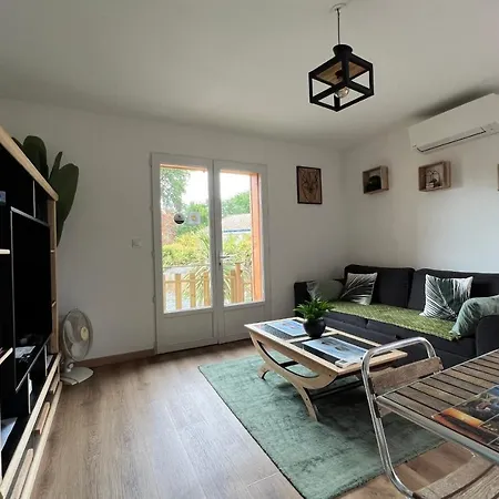 Nice Peaceful House With Garden In Audenge! Vakantiehuis *